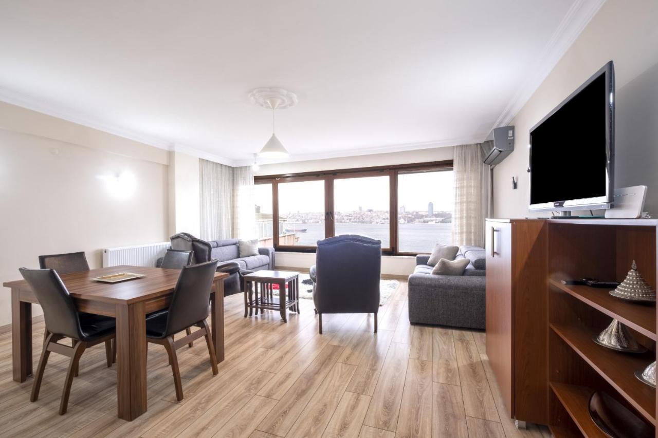 Flat With Sea View Near Uskudar Ferry Station Apartment Istanbul Exterior photo