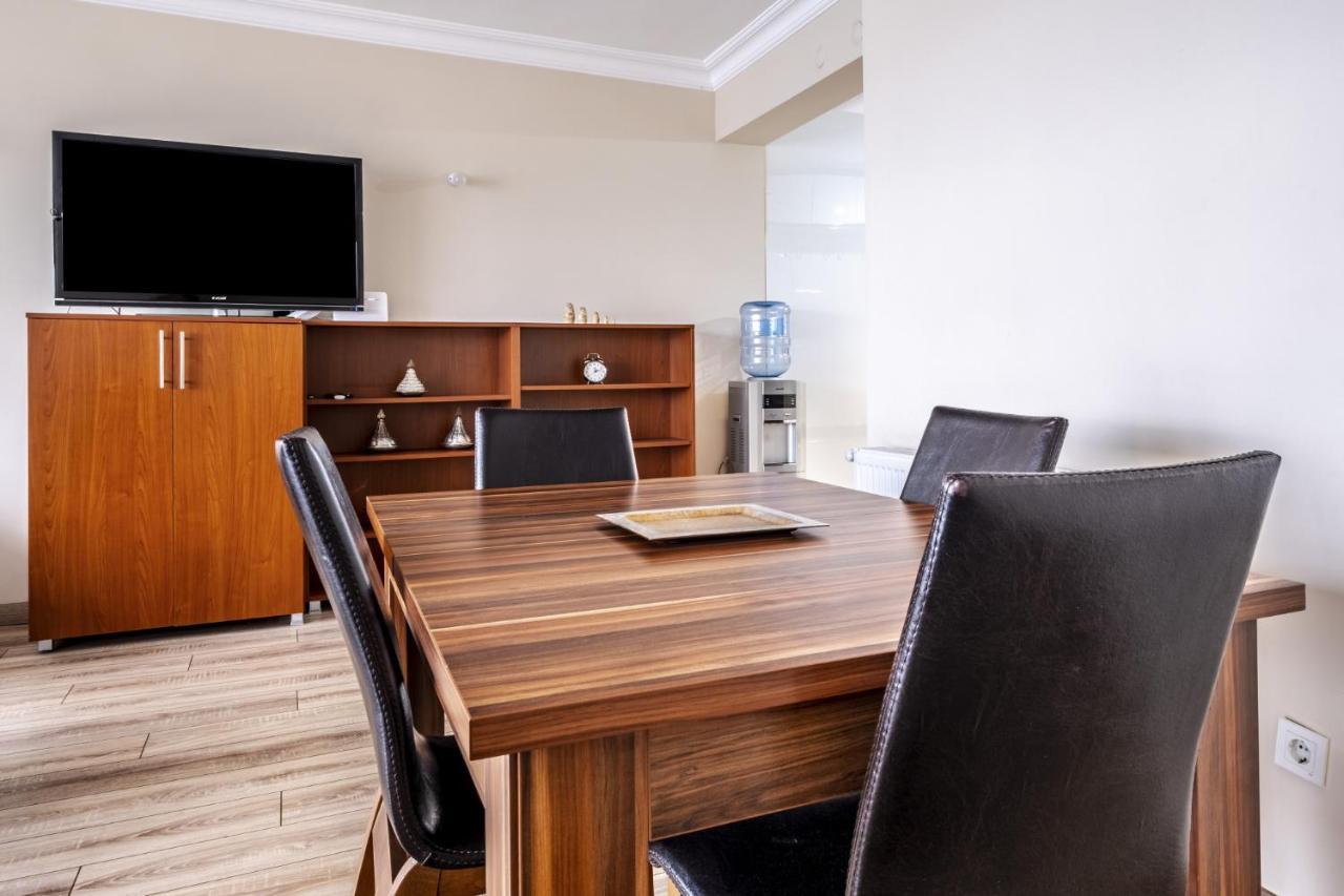 Flat With Sea View Near Uskudar Ferry Station Apartment Istanbul Exterior photo